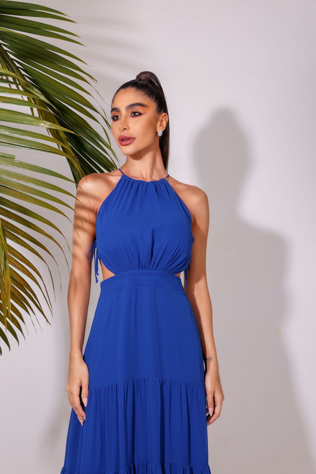 Vestido Longo de Uma Alça Só Azul Bic - Victorias Fashion Store - Loja  online de moda feminina
